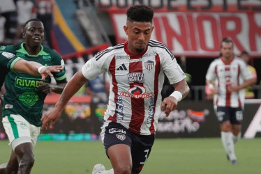 Junior venció 2-1 al Bucaramanga y es el líder invicto de la Liga.