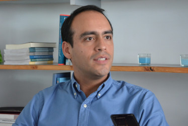 Alejandro Vega, senador por el Partido Liberal, durante su visita a LA PATRIA. 