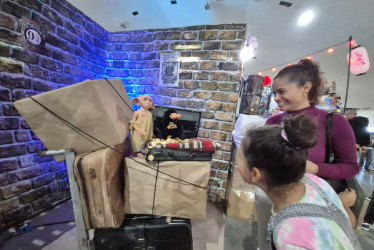  Las zonas de fotos son las más visitadas en el Comicfest.