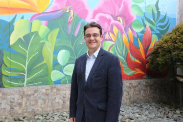 Fotos I Luis Fernando Trejos I LA PATRIA  Daniel Gómez Gaviria es el vicepresidente del Consejo Privado de Competitividad en Colombia. Llegó a Manizales para participar en la sesión de Nido, programa de liderazgo colectivo en Manizales y en Caldas. Y en el Conversatorio Educación & Competitividad hacia una política pública de calidad educativa.