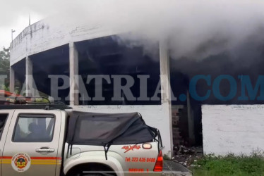 La mujer afectada sufrió quemaduras de consideración y la remitieron al hospital local.