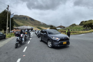  La restricción aplica todo el día y se inicia desde el sector de La Esperanza (Manizales) hasta Murillo (Tolima).