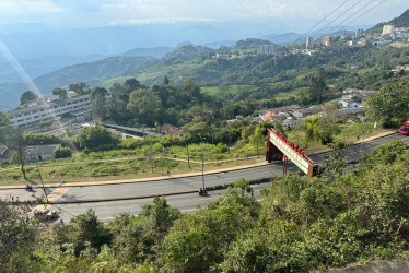 La Alcaldía de Manizales iniciaría en septiembre la construcción del acceso a los barrios La Francia y Los Alcázares, mediante un viaducto, una intersección elevada y mejoras en el espacio público.