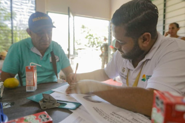 os campesinos tuvieron asesoría del personal capacitado de la Agencia Nacional de Tierras para recuperar sus predios.