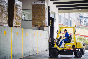 Pese a la menor producción, los cafeteros de Colombia siguen aprovechando las ventajas de un mejor precio y los menores aranceles que tiene hacia Estados Unidos, frente a Brasil y Vietnam, los mayores productores mundiales.