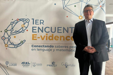 Horacio Álvarez Marinelli, experto en educación del Banco Mundial, participó en el primer encuentro de saberes pedagógicos en el lenguaje y las matemáticas, E-vidence. 