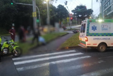 El accidente ocurrió en los semáforos de la carrera 22 con calle 14, una de las vías de acceso a la Terminal de transportes de Pereira 