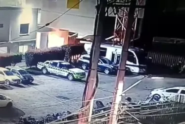  Incendio en la estación de Policía de Funza (Cundinamarca).