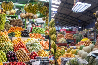 Frutas, arriendos y restaurantes disparan la inflación en el Eje Cafetero