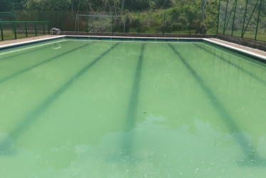 Así quedó la piscina de Belalcázar. 