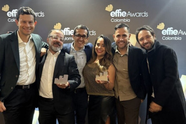 Obtuvieron el premio Plata en la categoría David vs. Goliat con la campaña para Aguardiente Amarillo de Manzanares. 