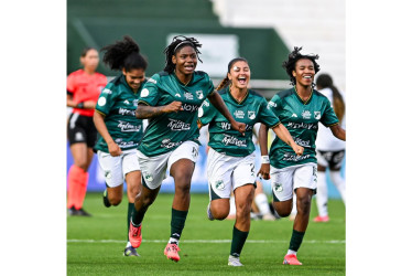 El Deportivo Cali, recién coronado campeón de la Liga Femenina, ahora jugará la final de la Copa Libertadores.