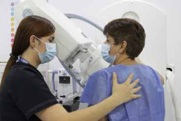 Preocupa baja detección del cáncer de mama en Risaralda: Liga lanza alerta