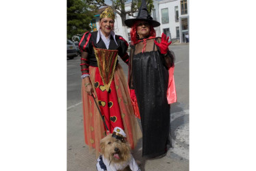 Niños, adultos y mascotas se sumaron a la celebración en Salamina (Caldas). 