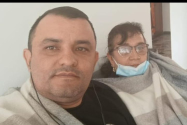 Lucrecia Marín y su hijo Faber Martínez.