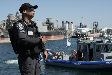 La Policía de Israel anunció este jueves que ha fichado a 250 personas que viajaban a bordo de la Global Sumud Flotilla antes de presentarlas ante el juez de cara a su eventual deportación.