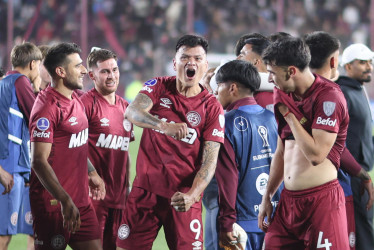 Lanús venció 1-0 (3-2 en la serie) a la Universidad de Chile en la semifinal de la Copa Sudamericana y jugará el partido por el título ante Atlético Mineiro.