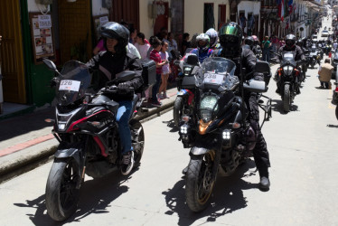 La rodada del Motofest por el Norte de Caldas estuvo liderada por el manizaleño Tatán Mejía y contó con la participación de alrededor de 80 personas.