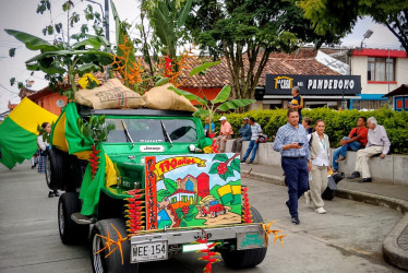 Desfile por los 170 años de Palestina (Caldas) este lunes (20 de octubre). 