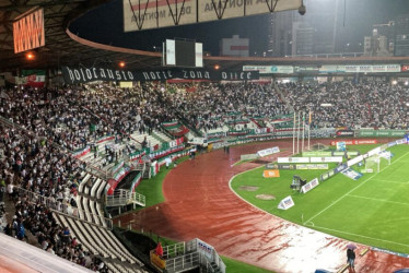 La Comisión Local advierte que invadir el campo del estadio Palogrande puede acarrear sanciones al Once Caldas y a la plaza.