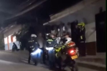 El mandatario reconoció, sin embargo, que los carnets presentaban un error en el encabezado, donde se indicaba “Secretaría de Movilidad de Quinchía”