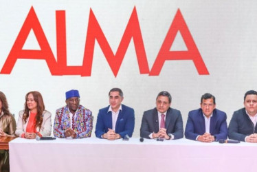 Algunos de los integrantes y movimientos políticos que integran la nueva coalición política denominada Alma.
