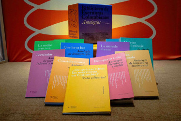  En Manizales ya se puede conseguir la segunda entrega de la Biblioteca de Escritoras Colombianas que incluye 10 antologías con precio exclusivo de preventa hasta el 5 de noviembre.