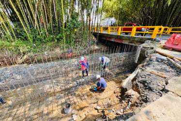 El secretario de Obras Públicas e Infraestructura indica que la obra se construirá porque el 26 de septiembre las lluvias destruyeron la estructura anterior 