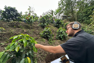 El argentino Hilario Gramaglia, conocido como Hila, compartió la música del café en Tominejo Ecolodge, en Neira (Caldas). 