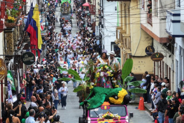 Caldas luce su herencia: vea las postales de las celebraciones en municipios, este fin de semana. La festividad transitó por las calles de Neira, Aguadas, Pácora, Salamina, Aranzazu (foto), Manzanares y La Dorada.
