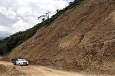 Conozca las vías cerradas y las rutas donde se recomienda transitar con cuidado en Caldas. Planee su viaje del fin de semana con anticipación. En la foto, el sector El Faro del trayecto Salamina - La Merced.