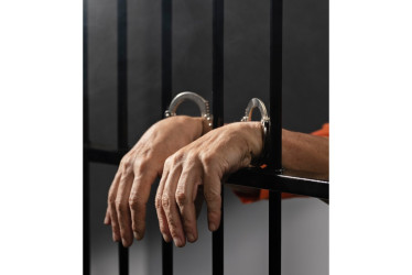 A los detenidos se les atribuye los supuestos delitos de trata de seres humanos, pertenencia a grupo criminal, contra la salud pública, contra el derecho de los trabajadores, favorecimiento de la migración irregular y blanqueo de capitales.