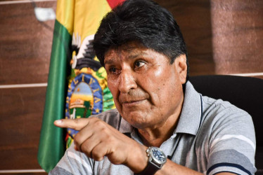 El expresidente Evo Morales (2006-2019) habla durante una entrevista con EFE este jueves, en Lauca Eñe (Bolivia).