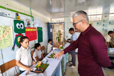 Los estudiantes de la Institución Educativa el Horro de Anserma (Caldas) presentaron proyectos que nacieron de la observación, la experimentación y el deseo de mejorar el entorno rural.