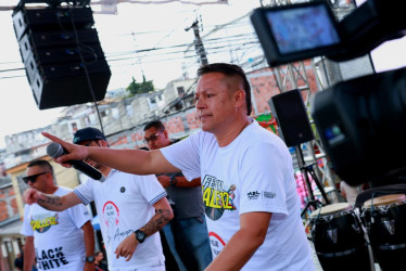 La lista incluye artistas de Manizales y Caldas en múltiples géneros musicales.