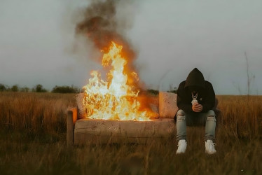 Juan Palau lanzó su nuevo sencillo, 'Duele'.