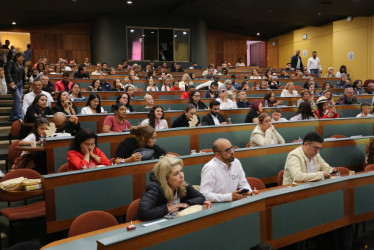 En los colegios de Caldas florecen los proyectos productivos de la mano de empresas públicas y privadas que apoyan el aprendizaje rural.