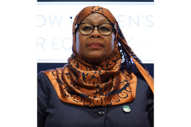 Samia Suluhu Hassan, fue investida este lunes en una ceremonia en la capital administrativa del país, Dodoma. 