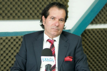 en lugar de que se abriera una investigación sobre las denuncias, el abogado terminó siendo blanco de una denuncia disciplinaria