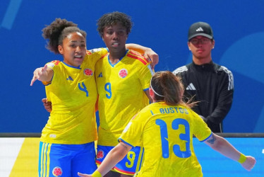 Nicole Mancilla (c), referente de la Selección Colombia Femenina de Fútbol Sala. La número 9 fue nombrada mejor jugadora joven del mundo en el 2024.