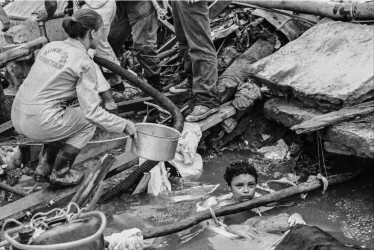 La bombero marquetona Rubiela Betancurt estuvo hace 40 años auxiliando a Omayra Sánchez en la tragedia de Armero, posterior a la avalancha por la erupción del volcán Nevado del Ruiz.