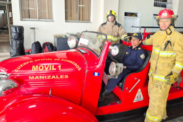 En Colombia existen 887 cuerpos de Bomberos, 814 voluntarios.