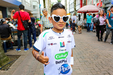  Emiliano Osorio Quiceno, el niño que se disfrazó de Dayro Moreno en Manizales. El goleador lo está buscando.