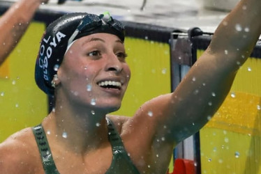 Isabella Bedoya, la nadadora manizaleña que suma tres oros y un bronce en los Juegos Bolivarianos.