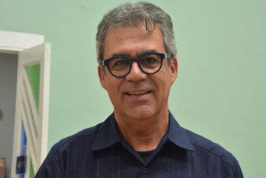 Un candidato del Pacto Histórico da un paso al costado para despejarle el camino a una copartidaria que busca llegar al Congreso, en representación de Caldas.