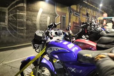 Durante la noche del 31 de octubre, las autoridades impusieron 110 comparendos.