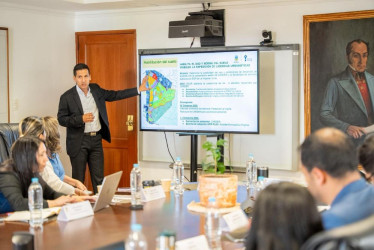 Juan Diego Patiño, celebró los avances alcanzados tras la reunión con el Ministerio de Transporte y demás entidades nacionales.