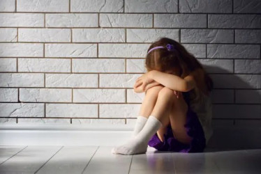 Cuando la niña se dormía, la tocaba de manera indebida