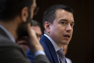 Un sujeto identificado como el Gerente, considerado cabecilla de una disidencia de las Farc, está siendo trasladado a Ecuador, según el presidente Daniel Noboa.