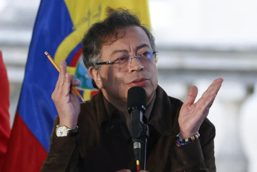 El Gobierno Petro declaró la "emergencia económica" en Colombia por 30 días. Ahora puede crear o modificar impuestos. El Congreso había hundido la reforma tributaria.